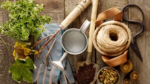 must-have-tools-home-garden
